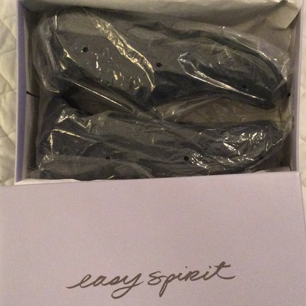 Easy Spirit women’s Casual shoes